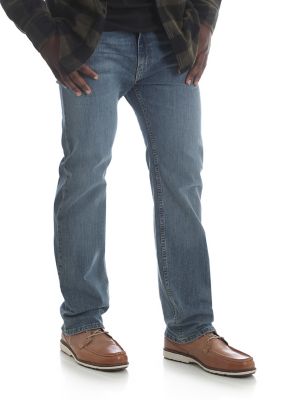 wrangler men's regular straight fit performance series jeans with flex