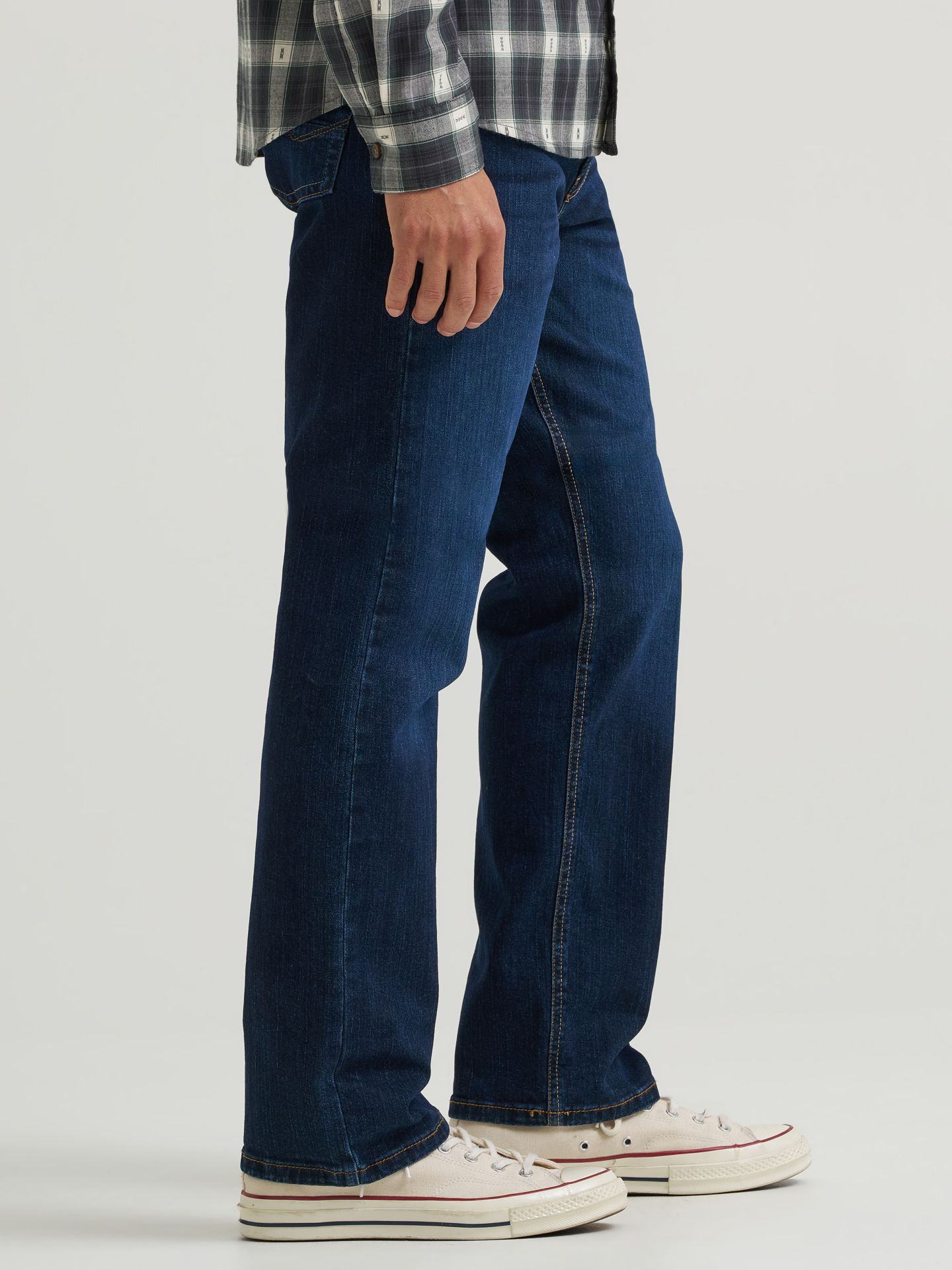 Мужские джинсы Wrangler Five Star Premium Straight Fit, цвет: Banks — фото 4