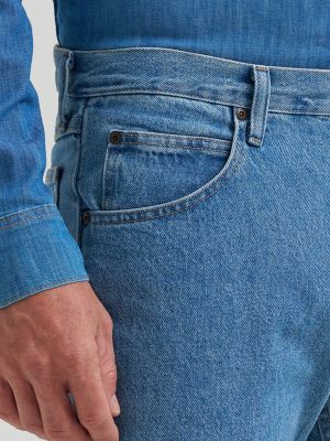 Wrangler&reg; Five Star Premium Denim Regular Fit Jean in Lt Stonewash alternative view 4
