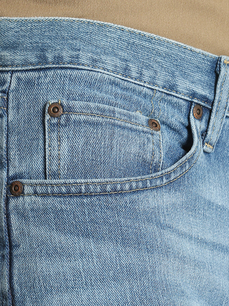 Wrangler® Five Star Premium Denim Flex For Comfort Regular Fit Jean in Stonewash Light alternative view 3