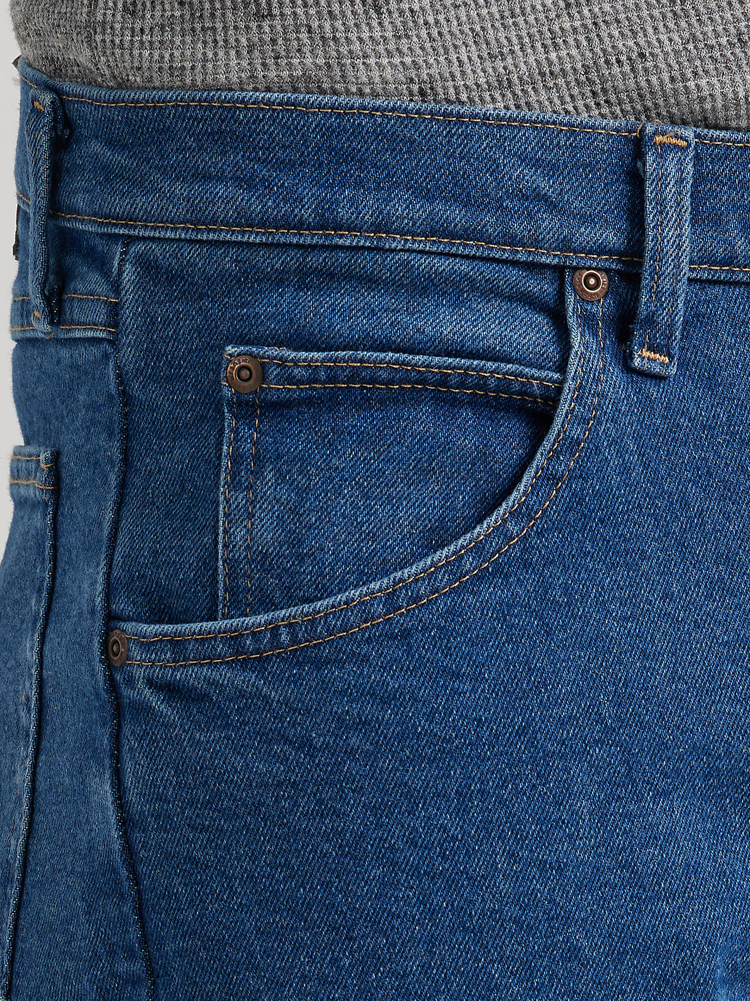 Wrangler® Five Star Premium Denim Flex for Comfort Relaxed Fit Jean in Stone alternative view 4