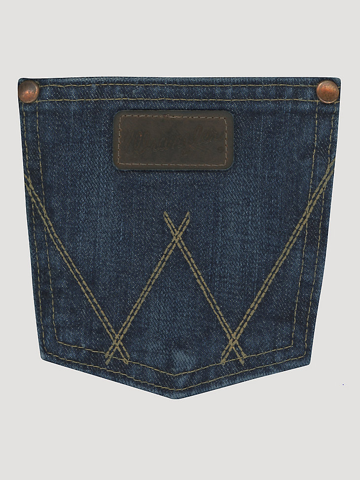 Boy's Wrangler Retro® Straight Fit Jean (8-16) in Everyday Blue alternative view 2
