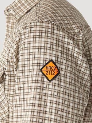 Men's Wrangler® FR Flame Resistant Long Sleeve Western Snap Plaid Shirt in Khaki/White alternative view 4