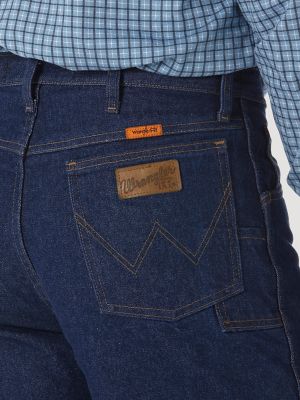 Wrangler® FR Flame Resistant Relaxed Fit Jean in PREWASH alternative view 4