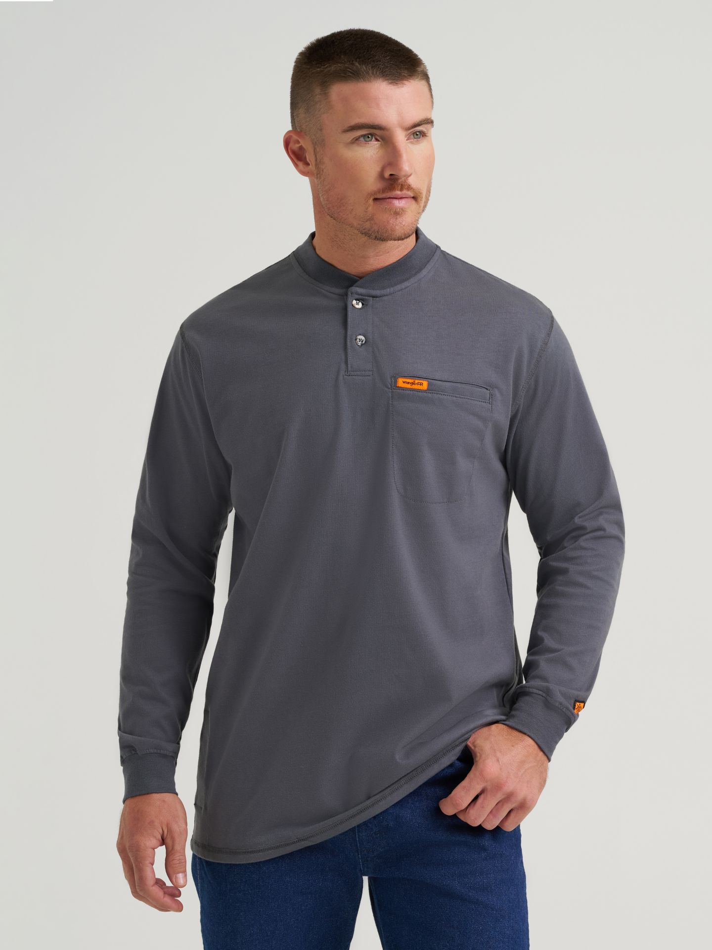 Мужские футболки Wrangler FR Flame-Resistant Long Sleeve Lightweight Henley, цвет: Castle Rock — фото 1