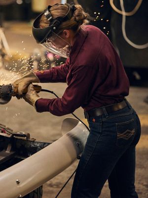 Wrangler FR Flame Resistant Long Sleeve Solid in Burgundy