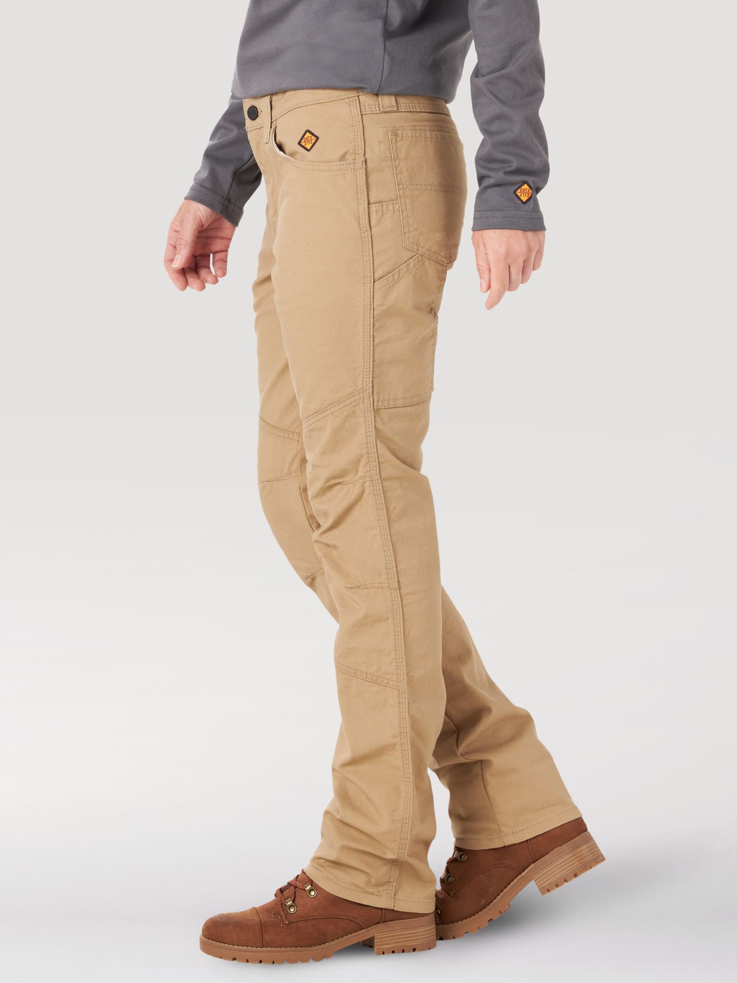 Женские брюки Wrangler FR Flame-Resistant Utility, цвет: Золотой хаки — фото 8