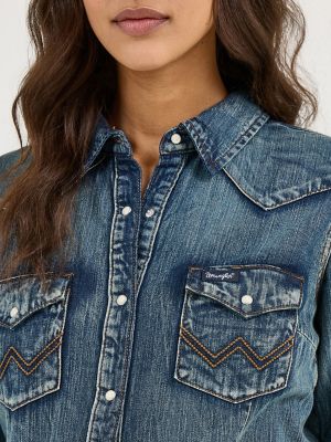 Women's Long Sleeve Western Snap Denim Top | Wround-Up Event