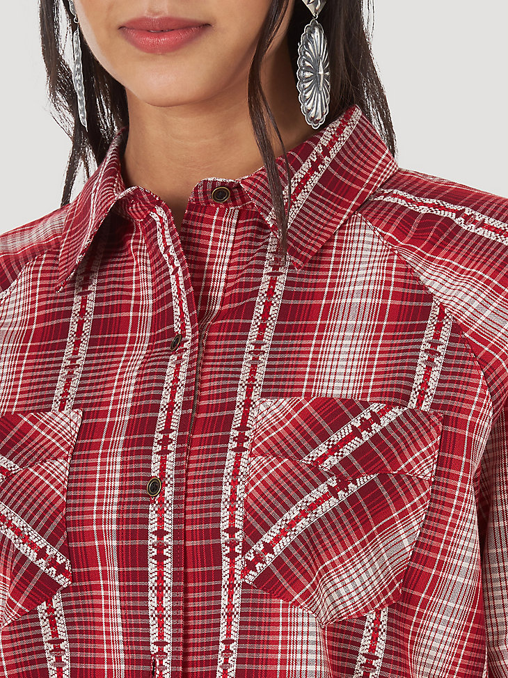 Women's Wrangler Retro® Flannel Plaid Shirt in Multi alternative view 2