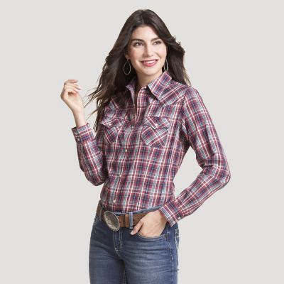 Women's Essential Long Sleeve Plaid Western Snap Top | The Monarch Look |  Wrangler®