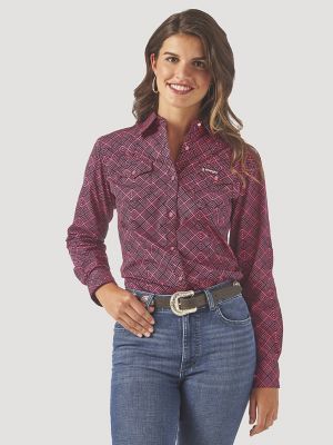 womens snap shirt