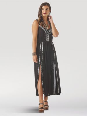 Sleeveless Embroidered Maxi Dress 