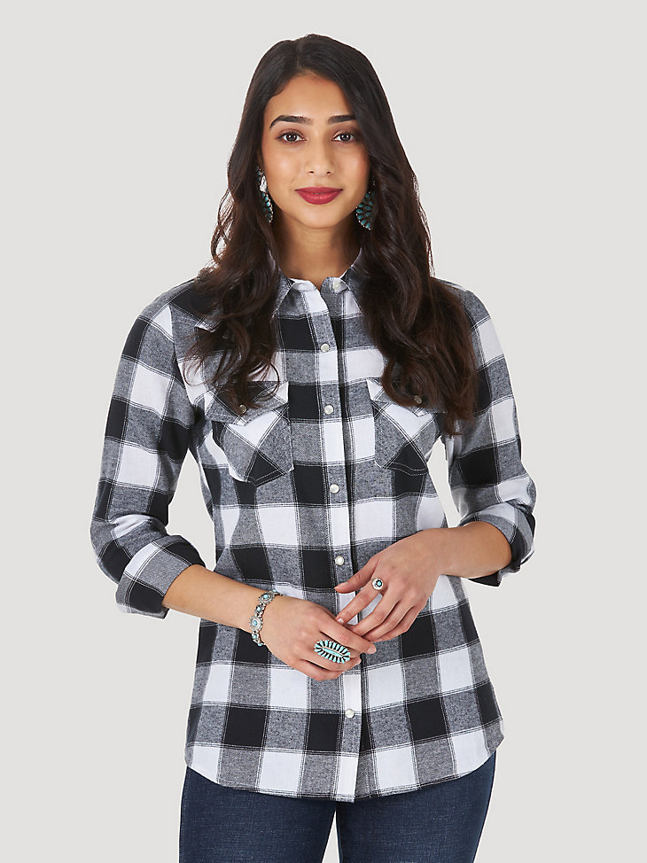 Women's Essential Long Sleeve Flannel Plaid Western Snap Shirt in Black/White Multi main view
