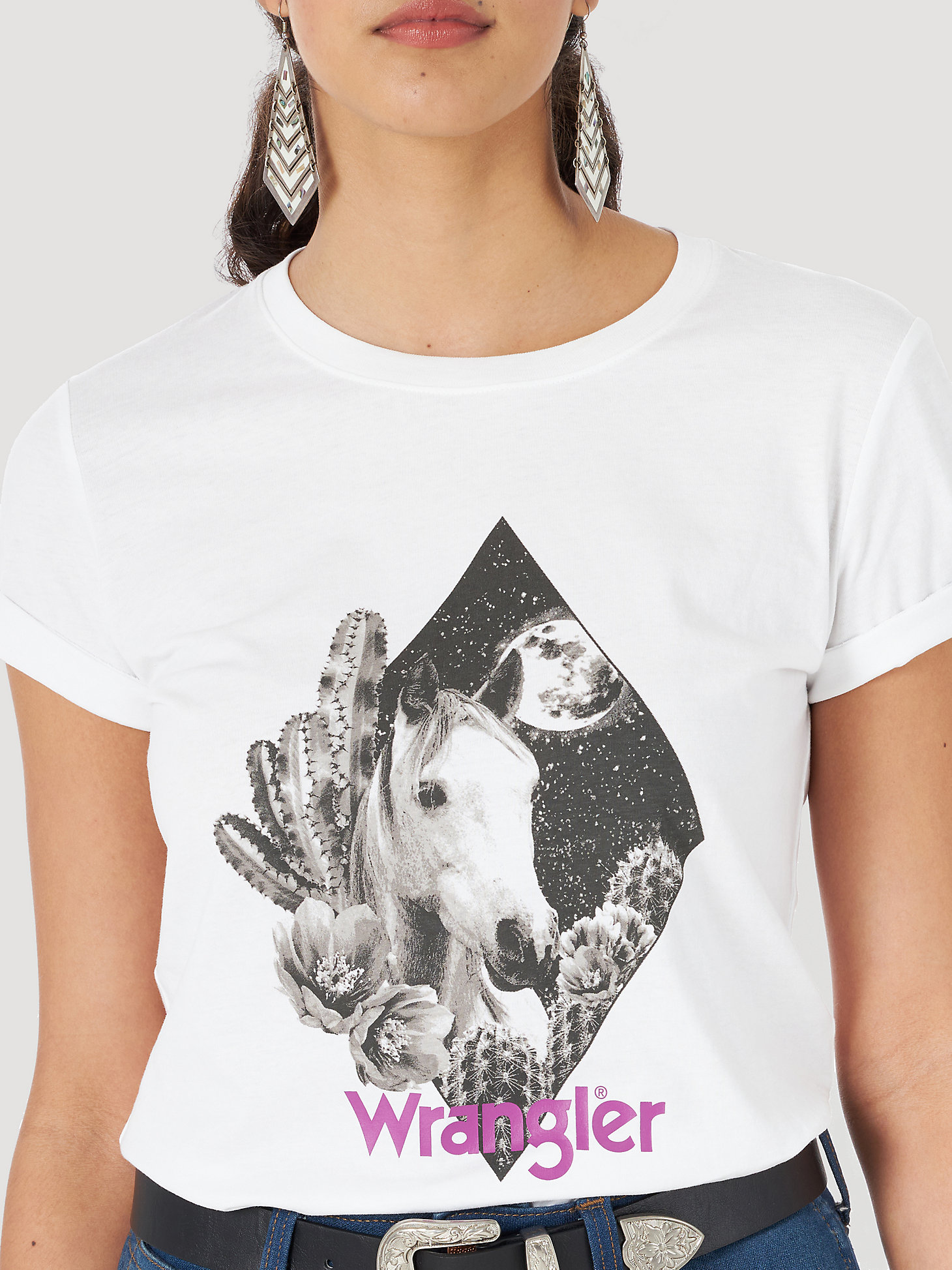 Women's Wrangler Retro® Short Sleeve Cactus Horse Graphic Tee in White alternative view 2