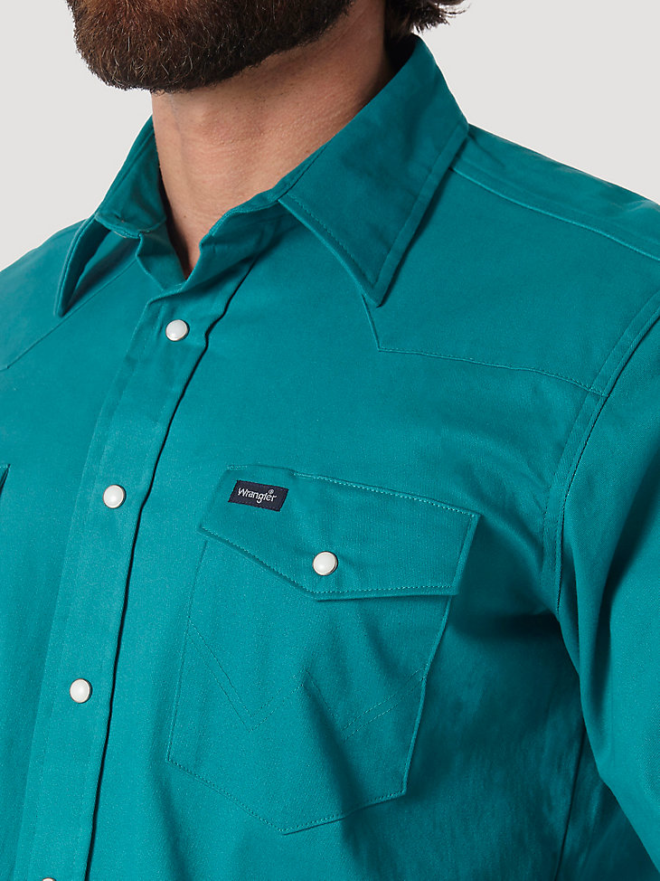 Premium Performance Advanced Comfort Cowboy Cut® Long Sleeve Spread Collar Solid Shirt in Turquoise alternative view 3