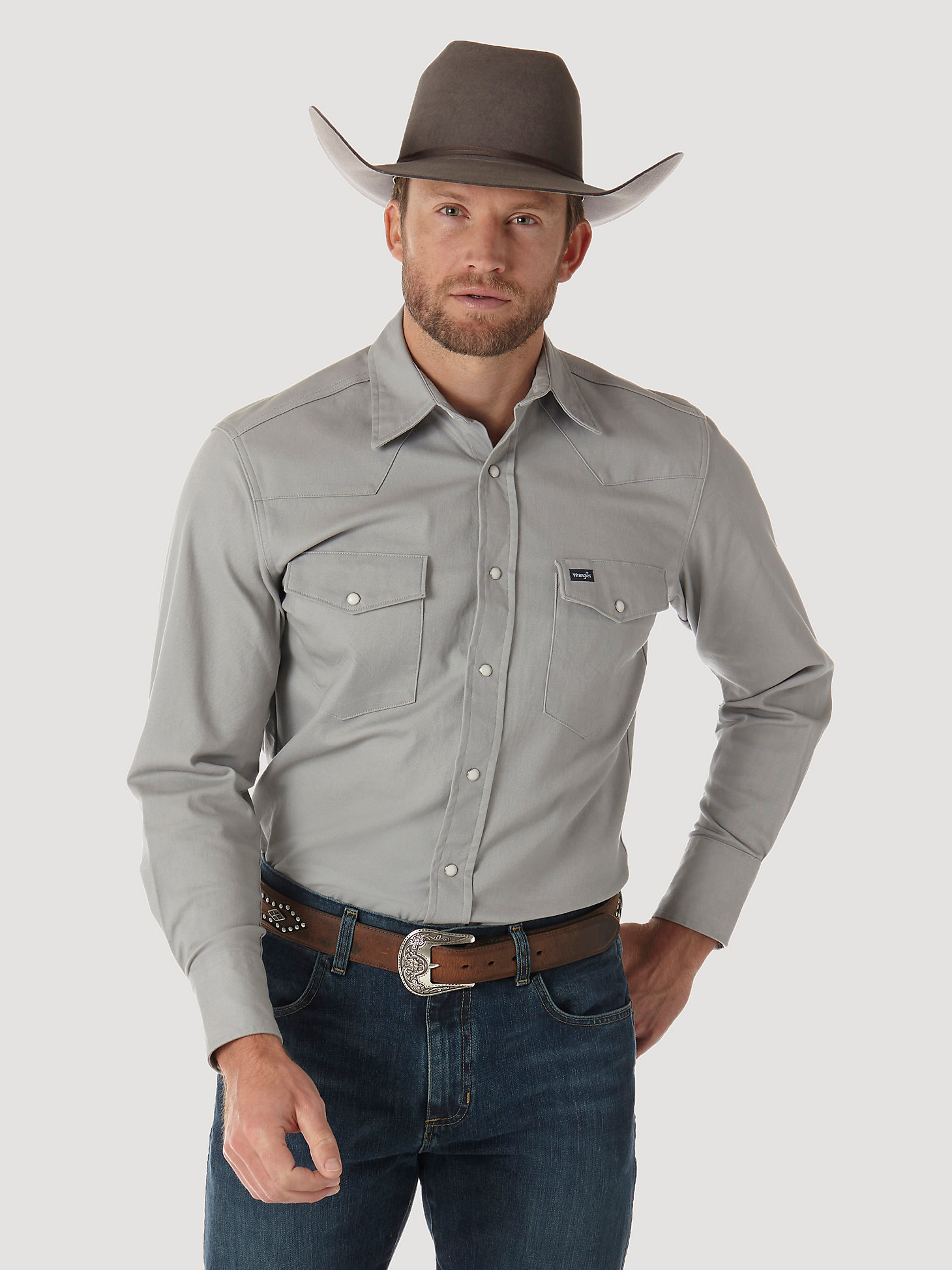 Premium Performance Advanced Comfort Cowboy Cut® Long Sleeve Spread Collar Solid Shirt in Cement alternative view 4
