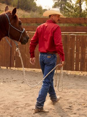 Premium Performance Advanced Comfort Cowboy Cut® Long Sleeve Spread Collar  Solid Shirt