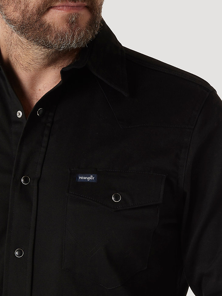 Premium Performance Advanced Comfort Cowboy Cut® Long Sleeve Spread Collar Solid Shirt in Black alternative view 2