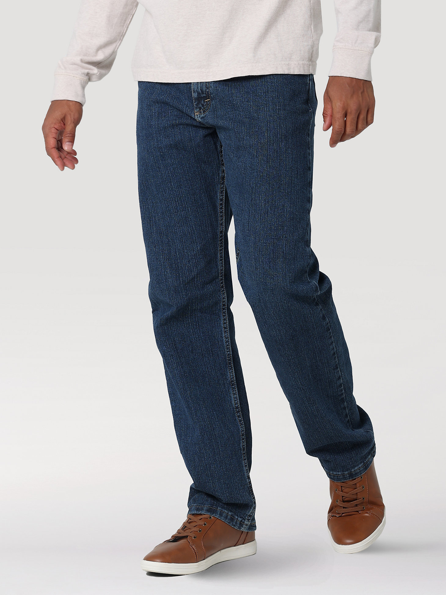 Men's Relaxed Fit Flex Jean in CS Wash main view
