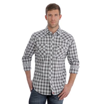 wrangler men's long sleeve comfort stretch woven shirt