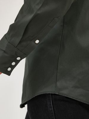Cowboy Cut&reg; Firm Finish Long Sleeve Western Snap Solid Work Shirt in Black Forest Green alternative view 3