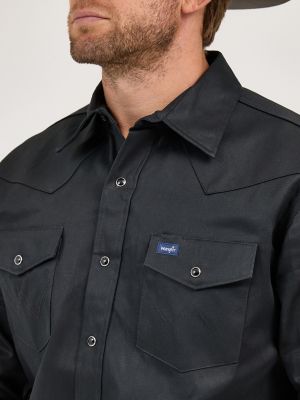 Cowboy Cut&reg; Firm Finish Long Sleeve Western Snap Solid Work Shirt in Black alternative view 4
