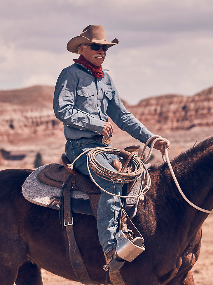 cowboys stay on longer hat