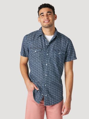 Men's Printed Chambray Short Sleeve Snap Shirt | Mens Shirts by Wrangler®
