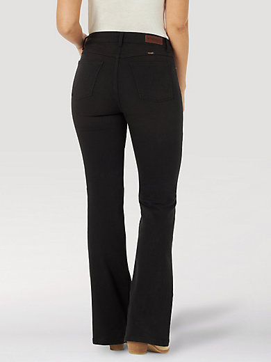 Women's Wrangler® Fierce Flare Jean in Black alternative view