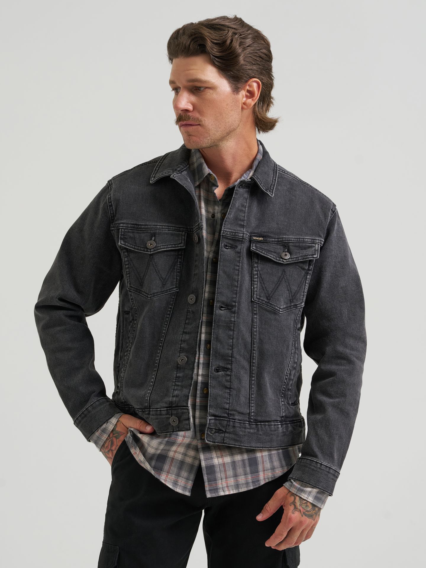 Мужская куртка Wrangler Classic Denim Trucker, цвет: Чёрный — фото 3