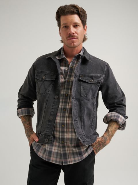 Мужские куртки Wrangler Men's Wrangler® Classic Denim Trucker Jacket
