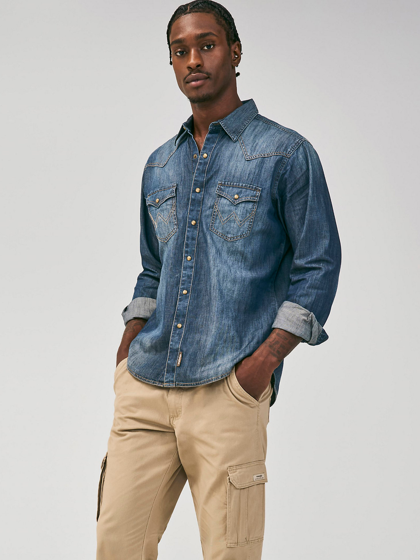 Men’s Wrangler Retro® Long Sleeve Blue Denim Western Shirt in Blue Denim main view