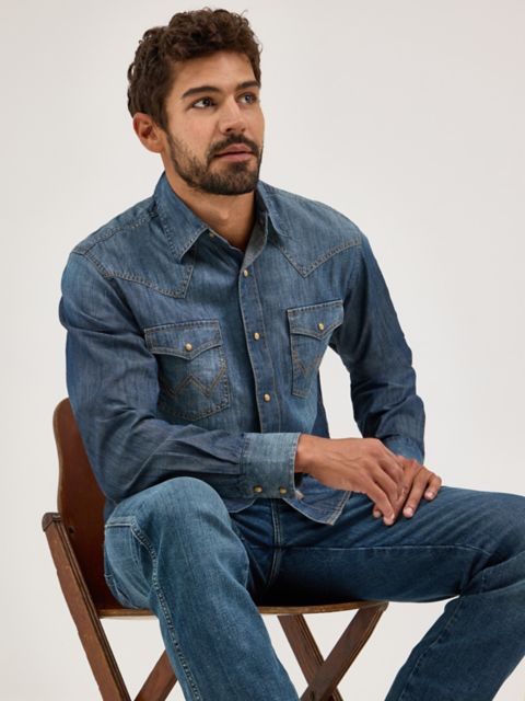 Мужские рубашки Wrangler Men's Wrangler Retro® Premium Long Sleeve Denim Western Snap Shirt