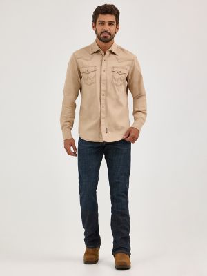 Men's Wrangler® Contrast Trim Western Two Snap Flap Pocket Shirt in Tan