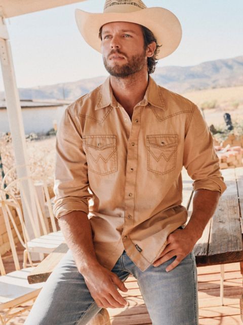 Мужские рубашки Wrangler Men's Wrangler Retro® Premium Pigment Dyed Twill Western Snap Shirt