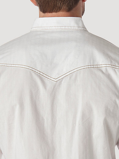 Men's Wrangler Retro® Long Sleeve Western Snap Solid Dobby Shirt in White alternative view 3