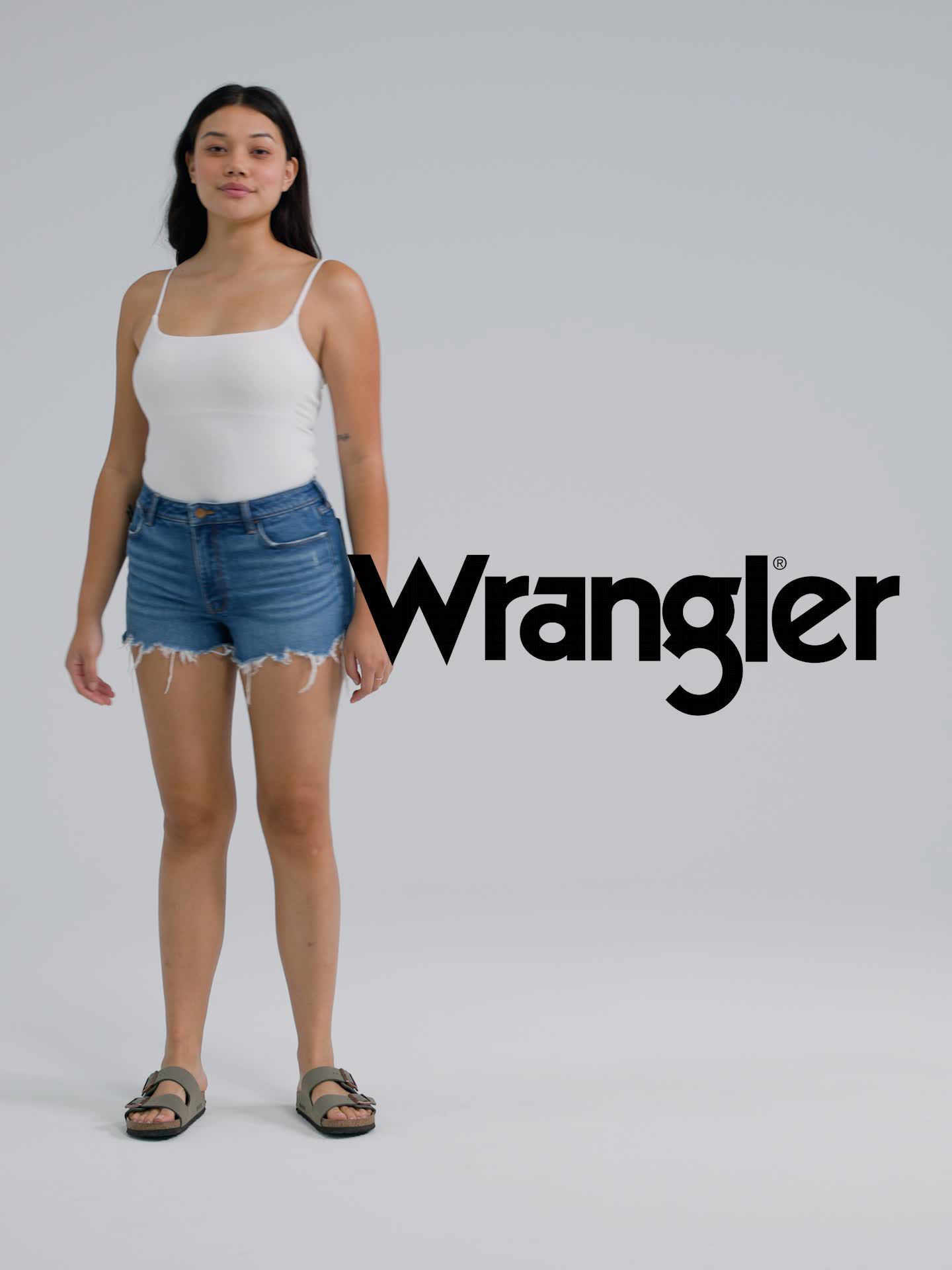 Женские шорты Wrangler Mid Rise Denim Short, цвет: Синий — фото 9