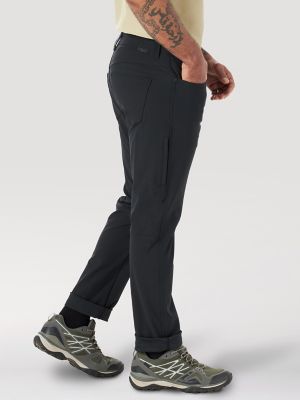 Wrangler ATG™ Men's FWDS Pant in Jet Black alternative view 5