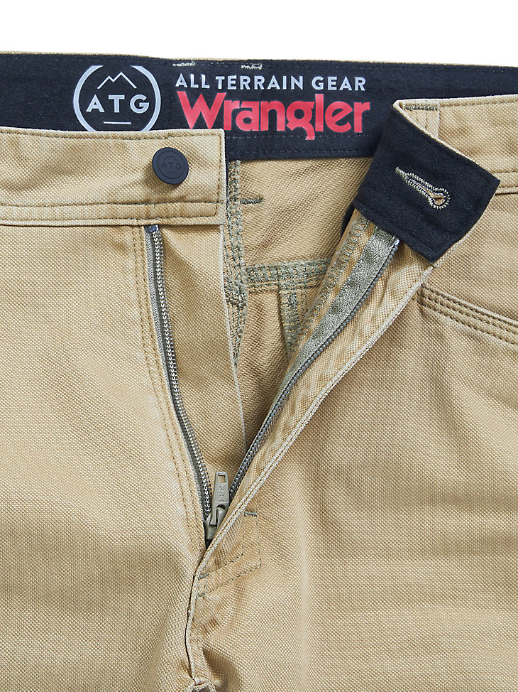 ATG by Wrangler™ Men's Reinforced Utility Pant in Kelp alternative view 7