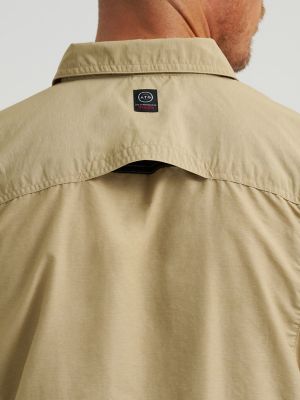 Wrangler ATG&trade; Men's Mixed Material Shirt in Twill alternative view 8