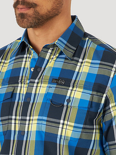 ATG by Wrangler™ Men's Plaid Utility Shirt in Blue Plaid alternative view 2