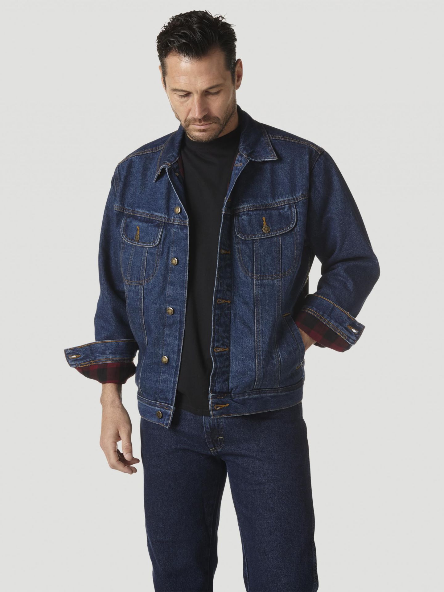Мужская куртка Wrangler Rugged Wear® Flannel Lined Denim, цвет: Состаренный тёмно-синий — фото 1