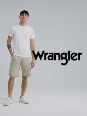 Wrangler&reg; Men's Five Star Premium Stacked Cargo Short in Black alternative view 2