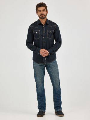 Men's Wrangler Retro® Slim Fit Bootcut Jean in Layton