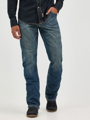 Men's Wrangler Retro® Slim Fit Bootcut Jean in Layton alternative view 2