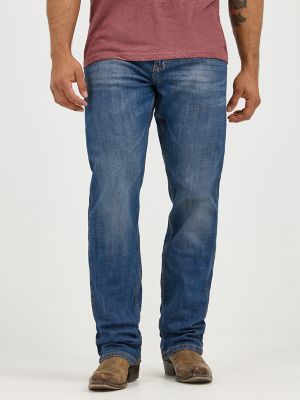 Men's Wrangler Retro® Slim Fit Straight Leg Jean in Cottonwood