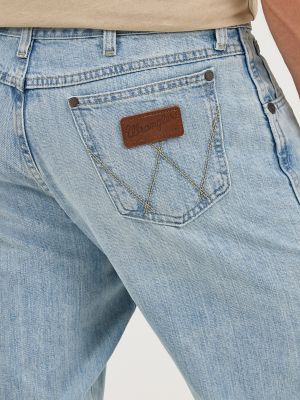 Men's Wrangler Retro® Relaxed Fit Bootcut Jean in Crest alternative view 5