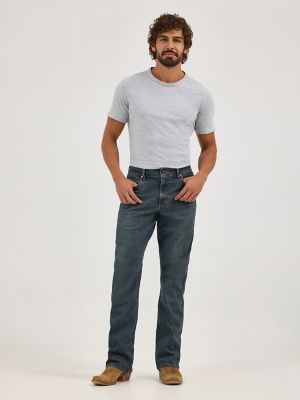 Men's Wrangler Retro® Relaxed Fit Bootcut Jean in Falls City
