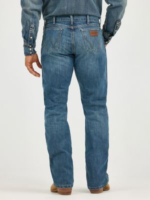 Men's Wrangler Retro® Relaxed Fit Bootcut Jean in Rocky Top alternative view 2
