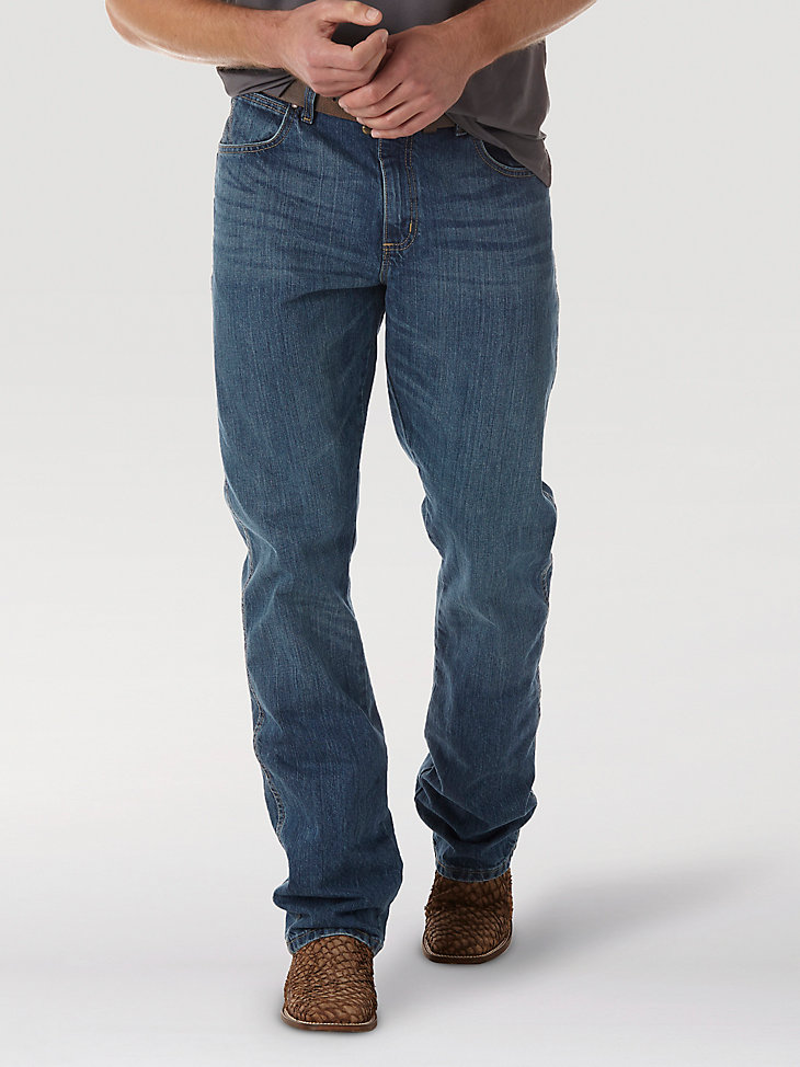 Men's Wrangler Retro® Relaxed Fit Bootcut Jean in TB Wash main view